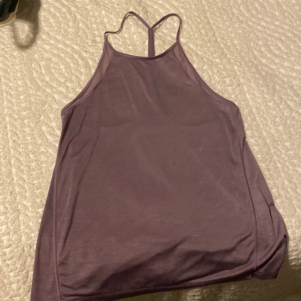 Lululemon tank